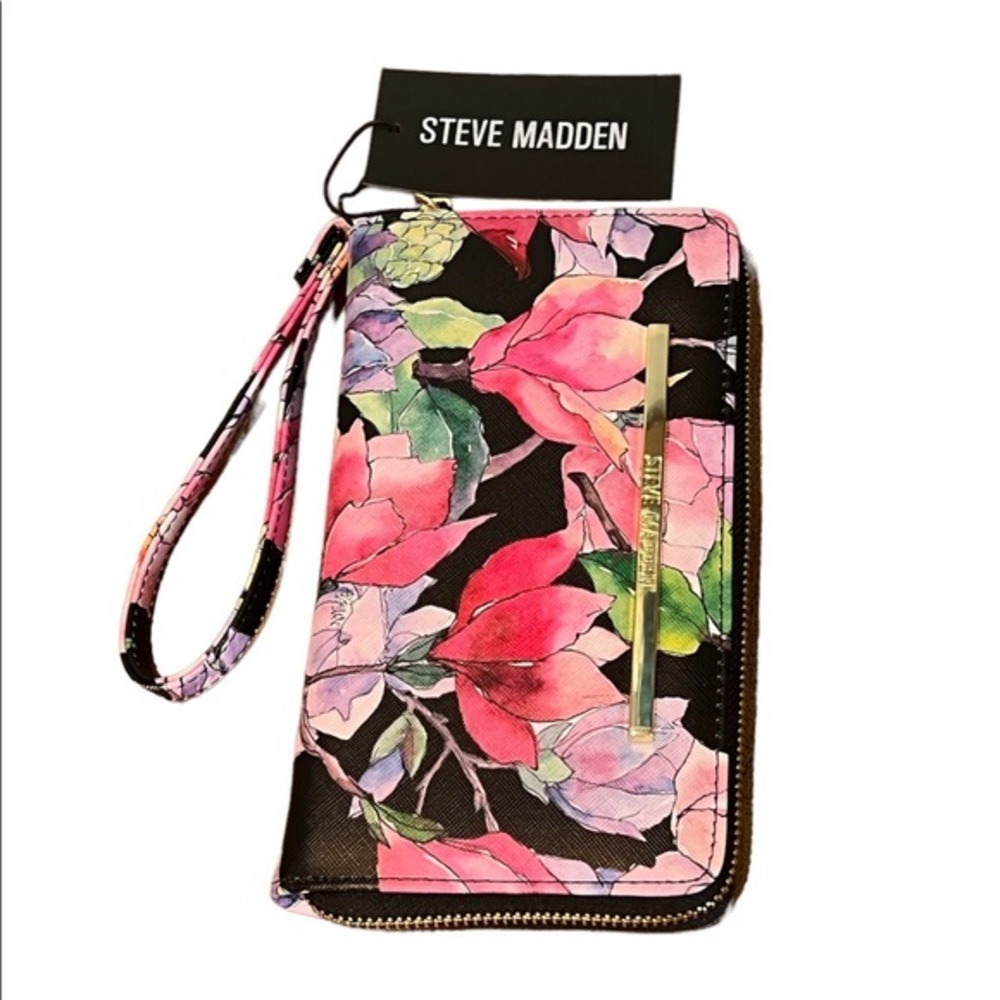 Steve Madden - *Last One* Wallet & Wristlet, Black/Flowers. NWT Firm!
